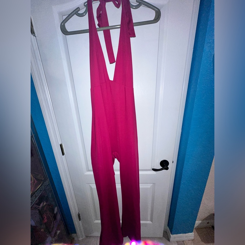 NEW WT Fashion Nova Melinna Halter Jumpsuit 1X Raspberry Lined And Stretch